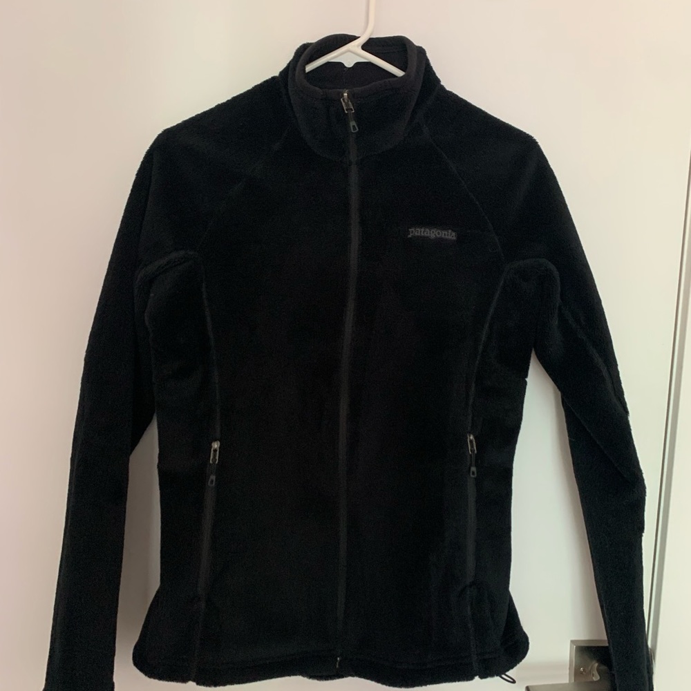 Patagonia Women’s Fleece; Black, Windproof, Soft